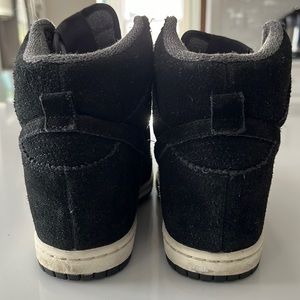 NIKE DUNK SKY HI HIDDEN WEDGE BLACK/ PURPLE LACES 528899-014 US 6